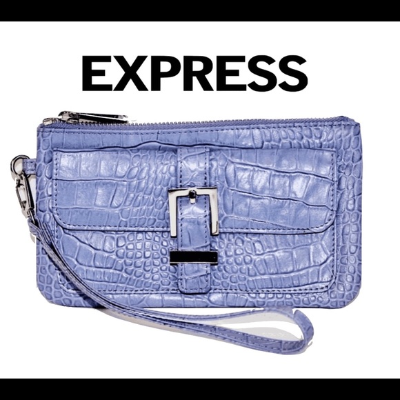 ๐3/20$5/25๐NWOT EXPRESS PURPLE FAUX ALLIGATOR LEATHER WRISTLET CLUTCH - Picture 1 of 16